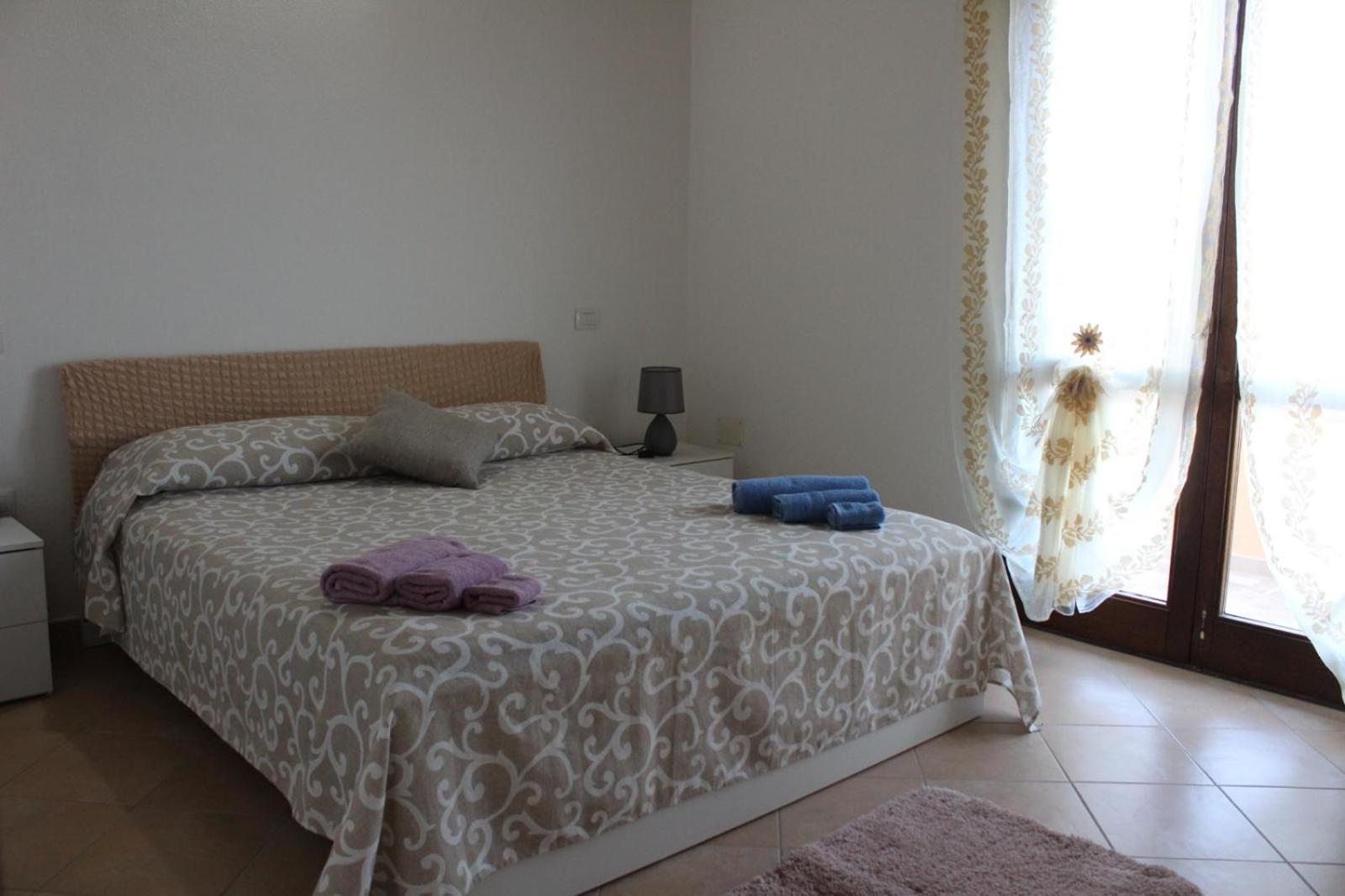 Pasiga - Private Jacuzzi - Apartment Telti Екстериор снимка